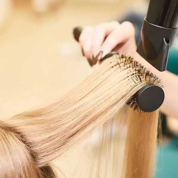 Blow Dry bar in Mission Hills, CA